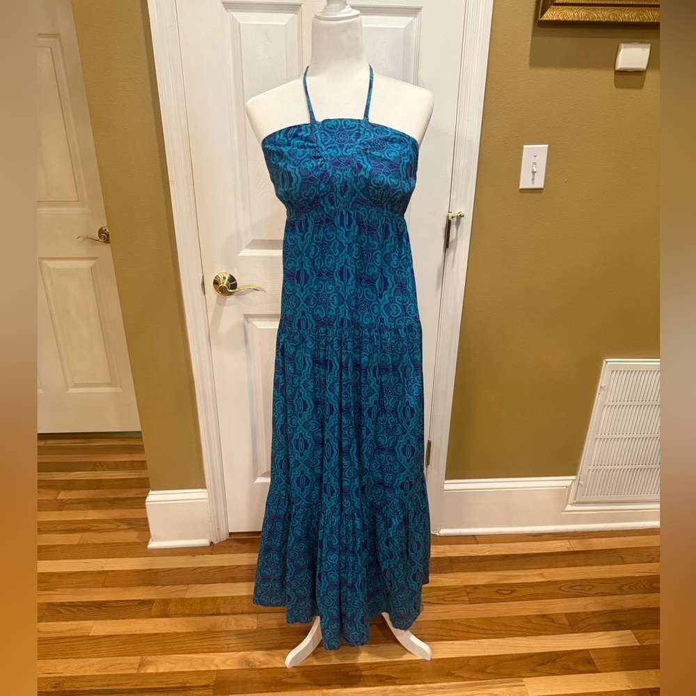 Elegant Blue Halter Maxi Dress